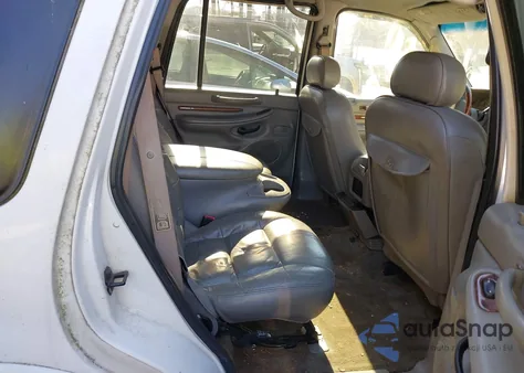 2001 Lincoln Navigator z USA, uszkodzony, nr VIN 5LMEU27A61LJ05669
